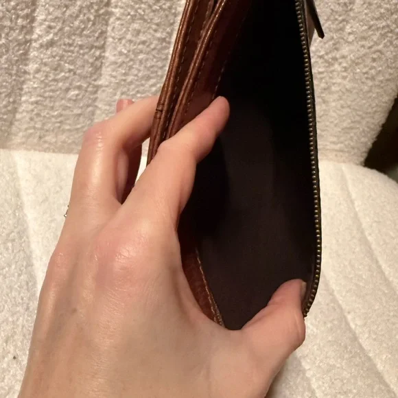 Valentino Garavani Brown Leather Clutch - Picture 13 of 15